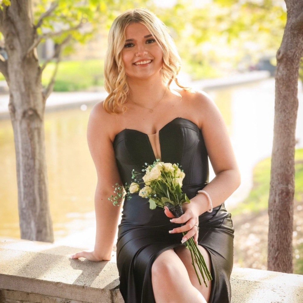 Elegant Black Strapless Dress